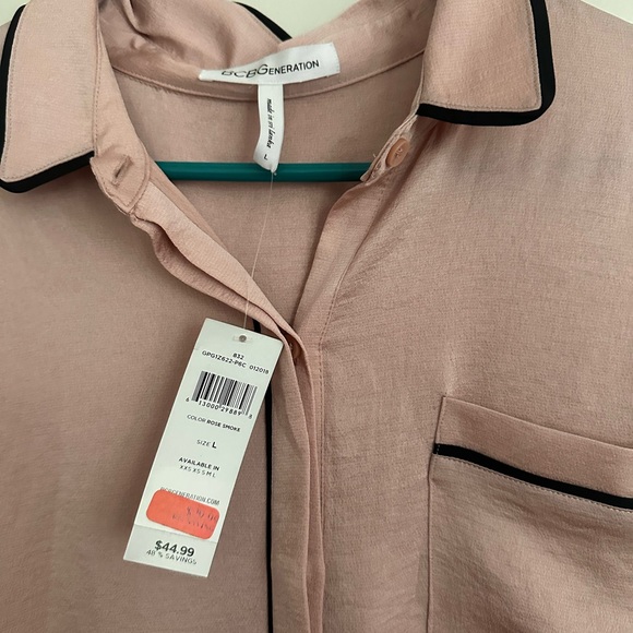 BCBGeneration rose smoke Blush Button-Down pajama top with Black Accents - Picture 8 of 12